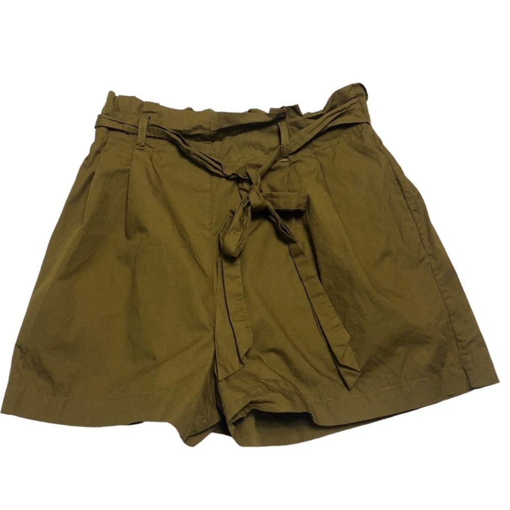 Zara HighRise olive  green paper bag shorts women’s size S